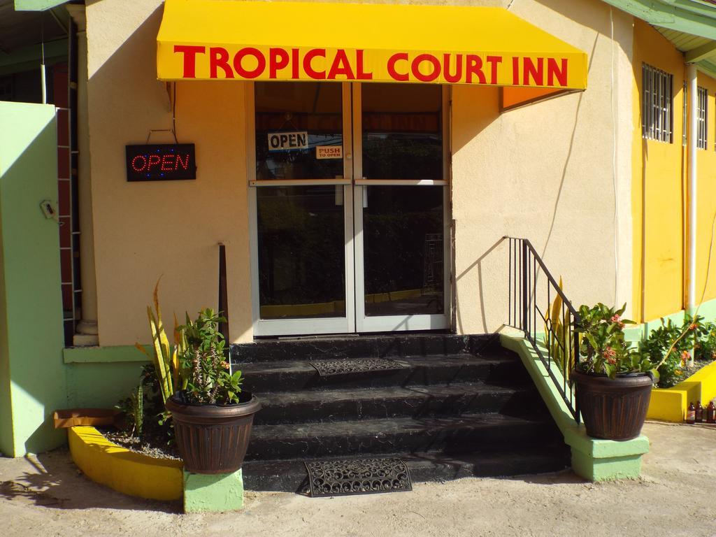 Tropical Court Inn New 金斯敦 外观 照片
